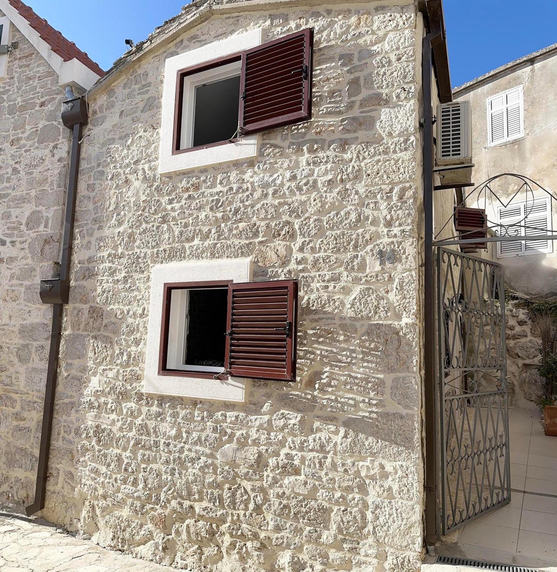 Vila Secret House Andrea Primošten Exteriér fotografie